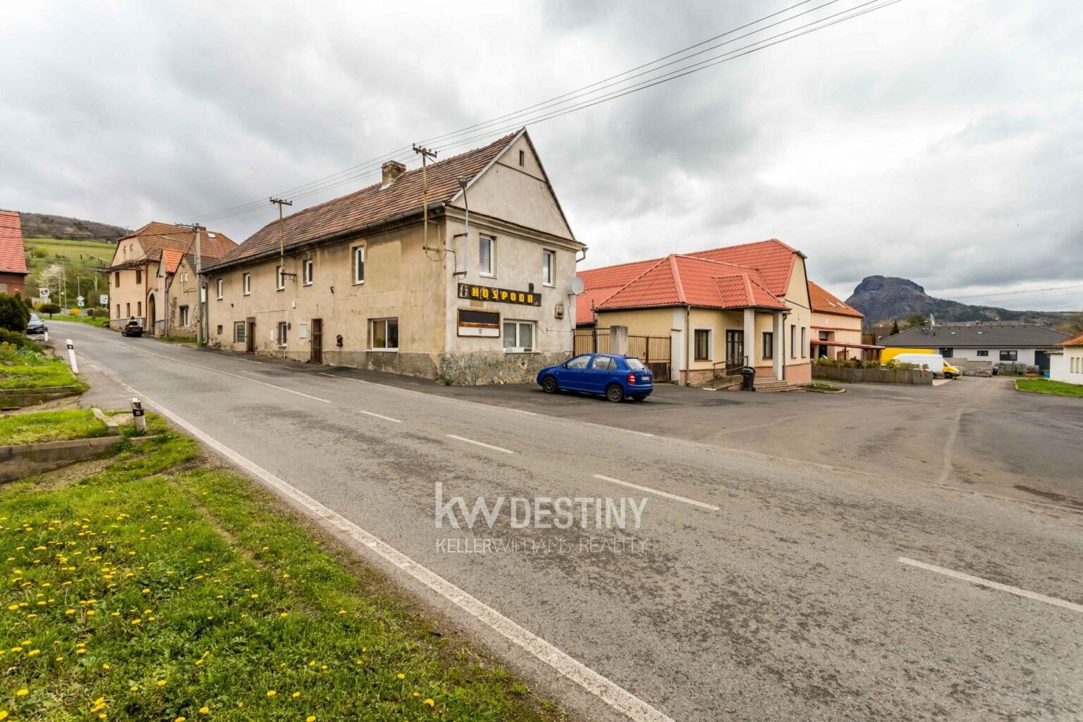 prodej-vicegeneracni-dum-m2-zelenice-1-img-1120-f22f5e