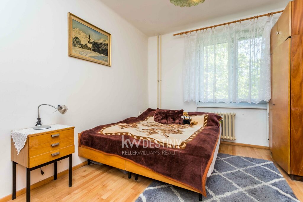 prodej-investicniho-bytu-3-1-61m2-teplice-retenice-10-img-1973-bf351a