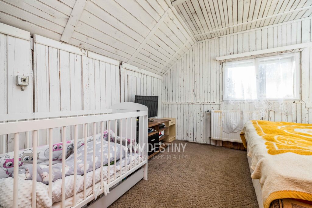 prodej-chaty-90-m2-s-pozemkem-305-m2-kliny-10-db19c4