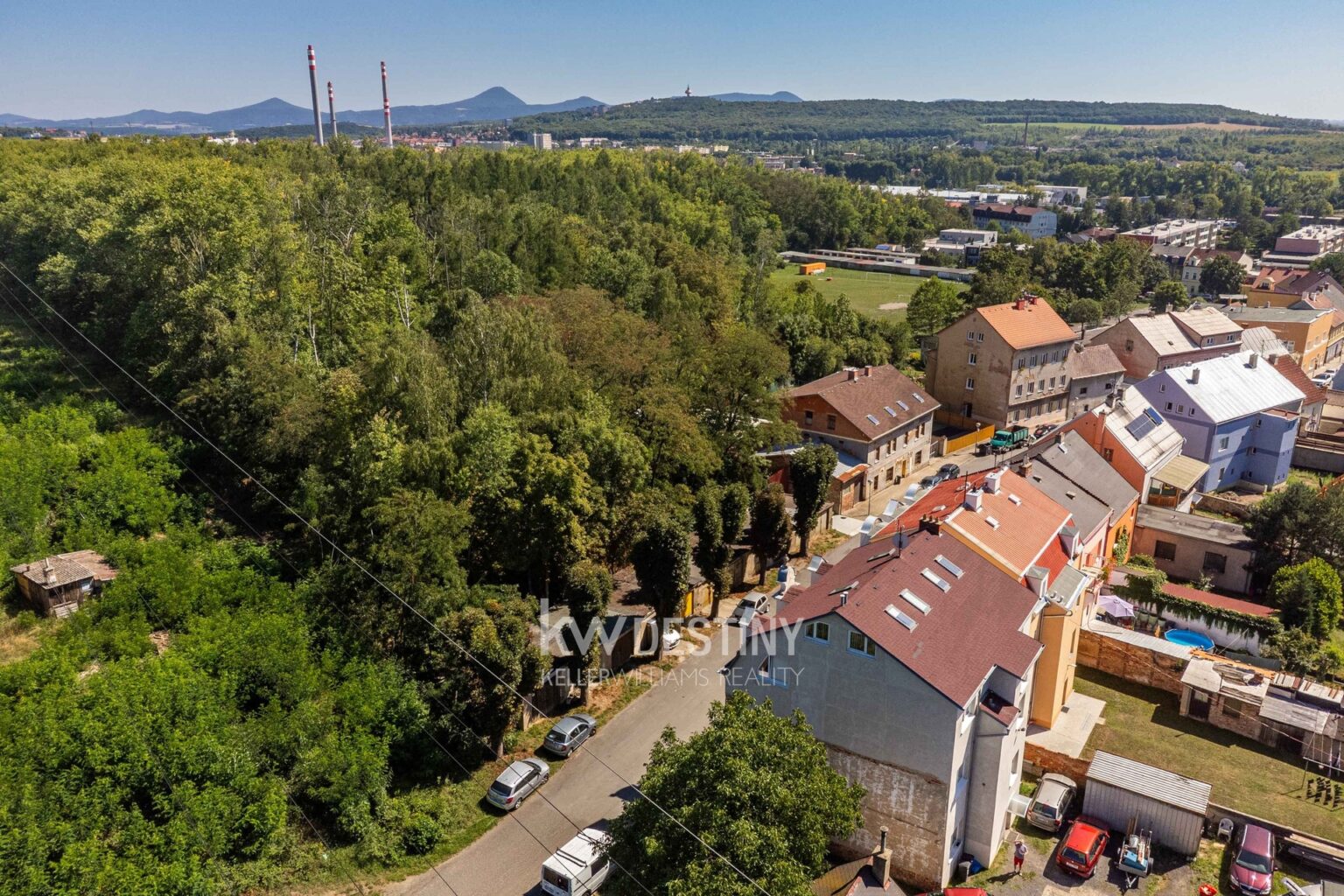 prodej-garaze-21-m2-ujezdecek-dji-0601-8f23f0