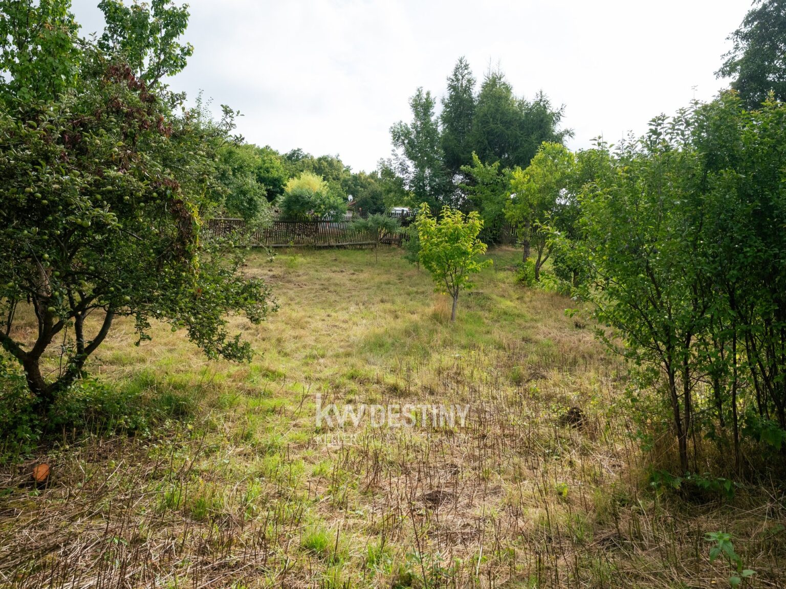 prodej-zahrady-423-m2-s-moznosti-vystavby-ohnic-okr-teplice-dsc-7808-1dcfeb