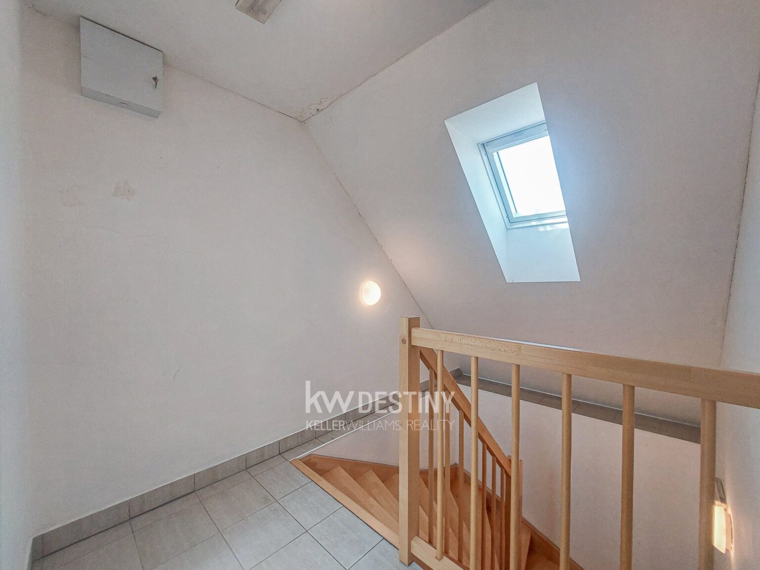 pronajem-bytu-2-kk-51-m2-tuchomerice-20250627-112803-2db1b5