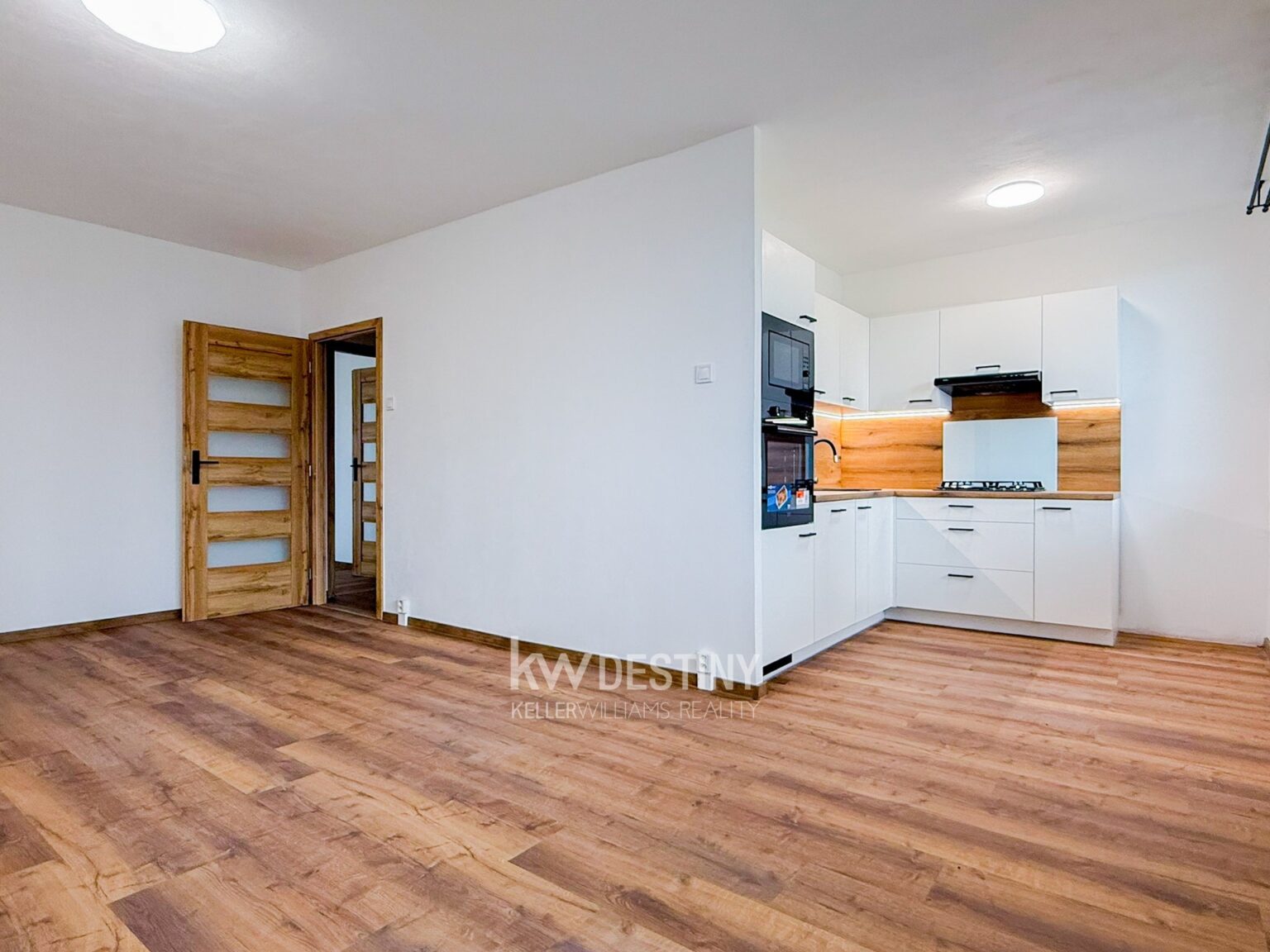 pronajem-bytu-2-kk-54-m2-osek-img-6245-edff83