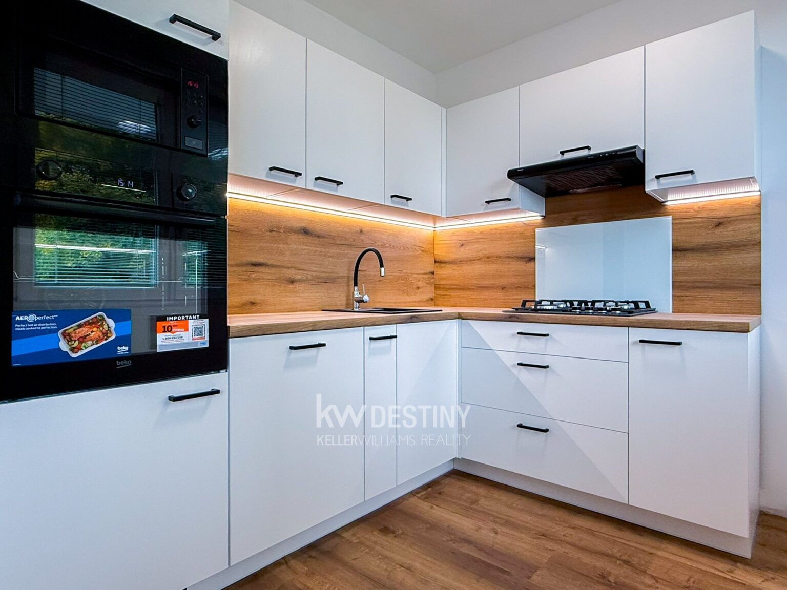 pronajem-bytu-2-kk-54-m2-osek-img-6255-6ebd1e