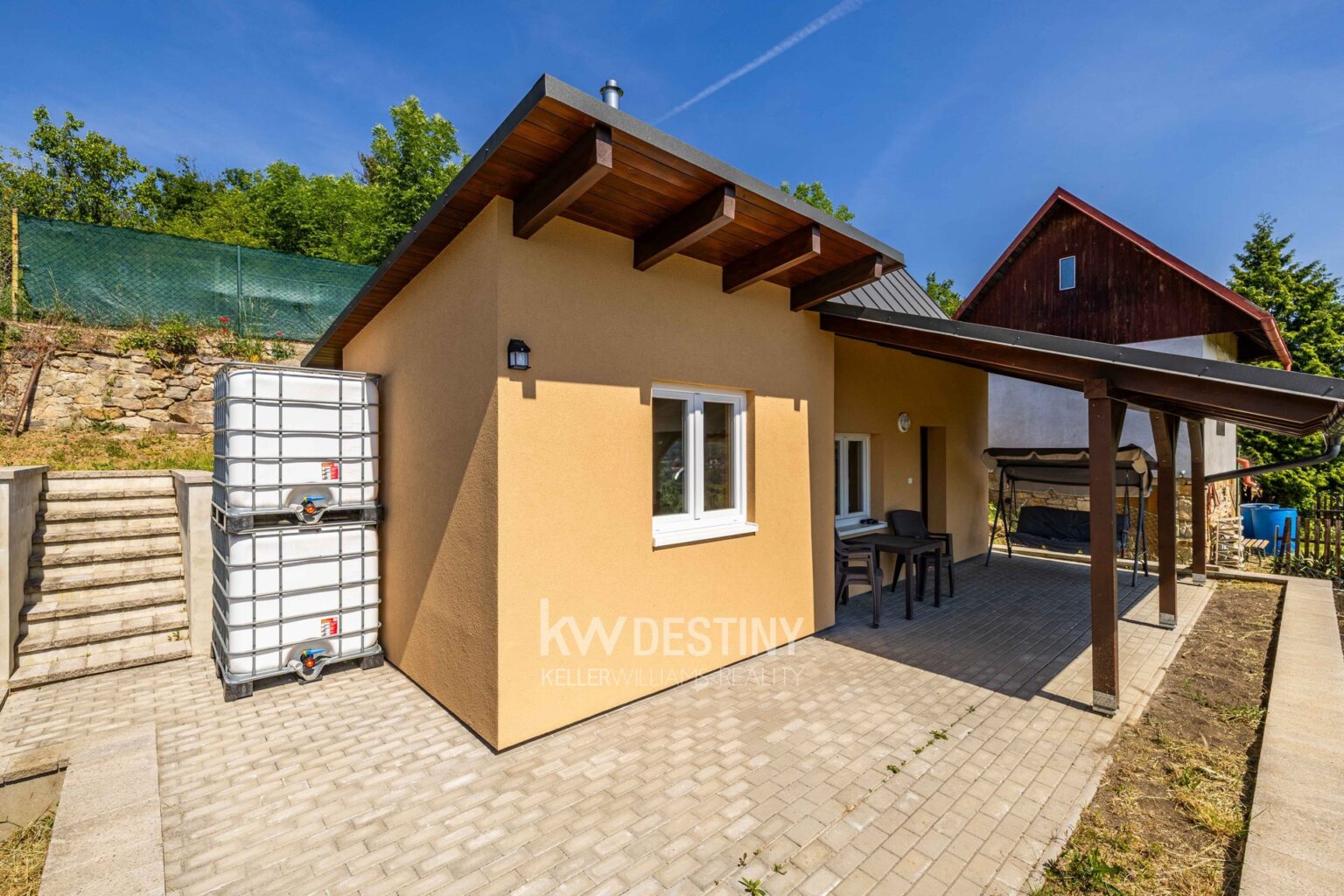 prodej-moderni-chaty-40-m2-se-zahradou-640-m2-male-zernoseky-hc1a0149-1261b8