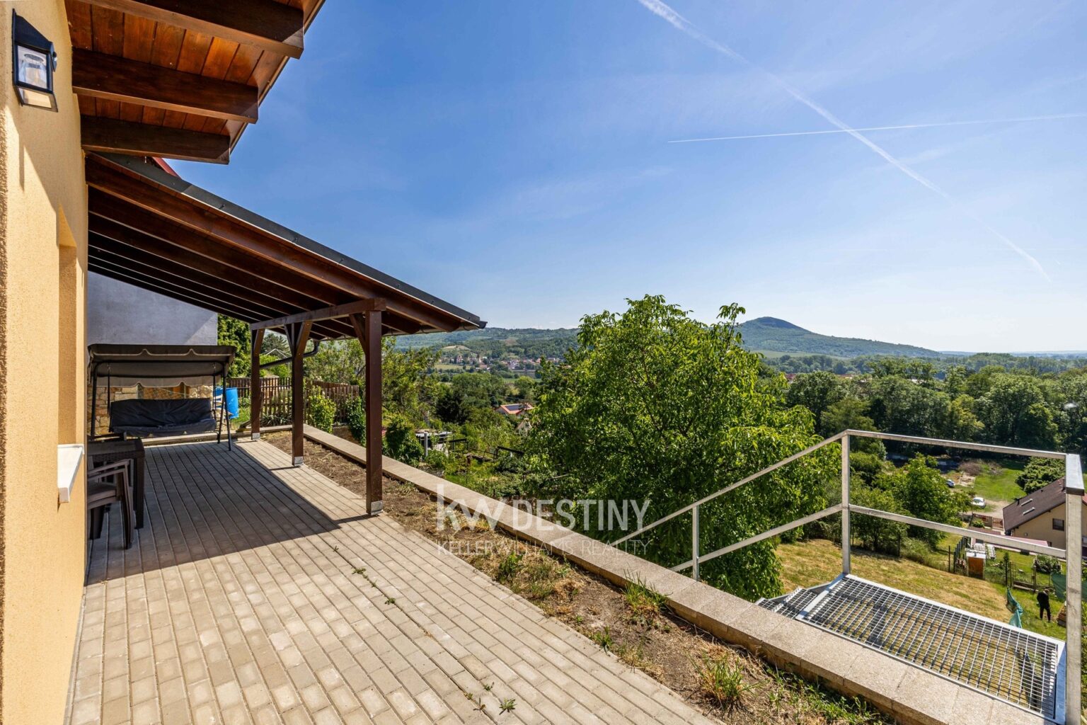 prodej-moderni-chaty-40-m2-se-zahradou-640-m2-male-zernoseky-hc1a0152-99ba3f
